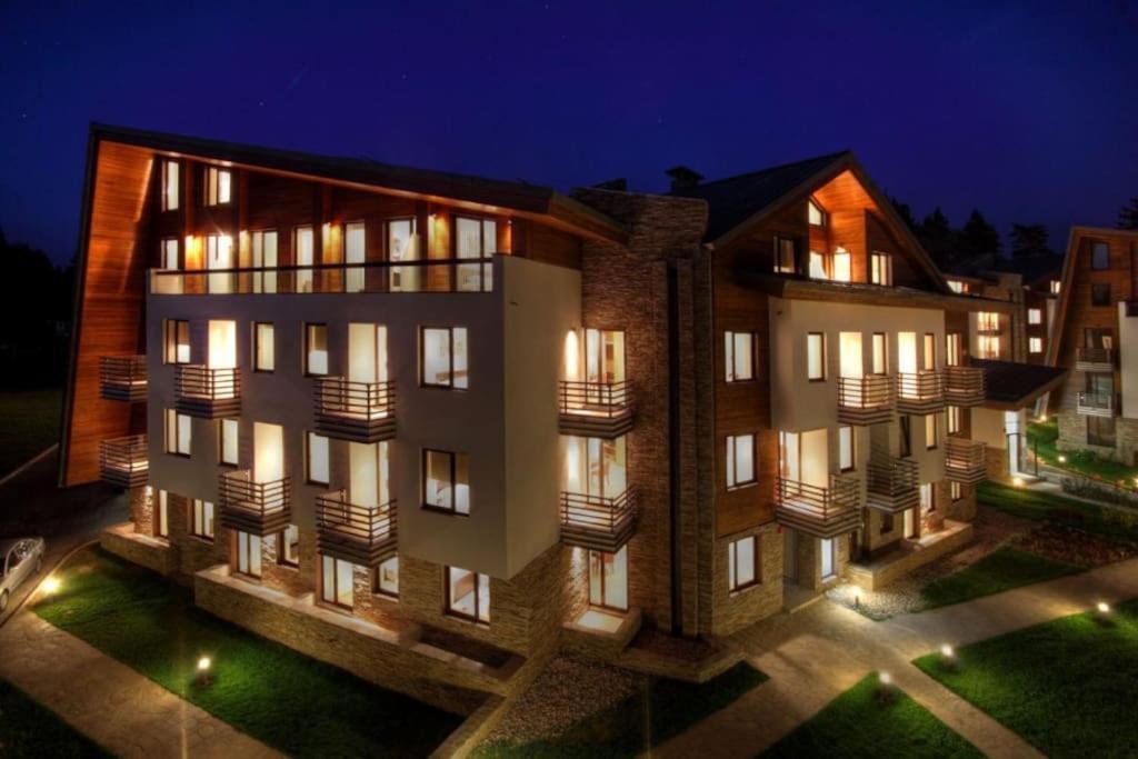 Exquisite Euphoria For 4 Guests In * Borovets